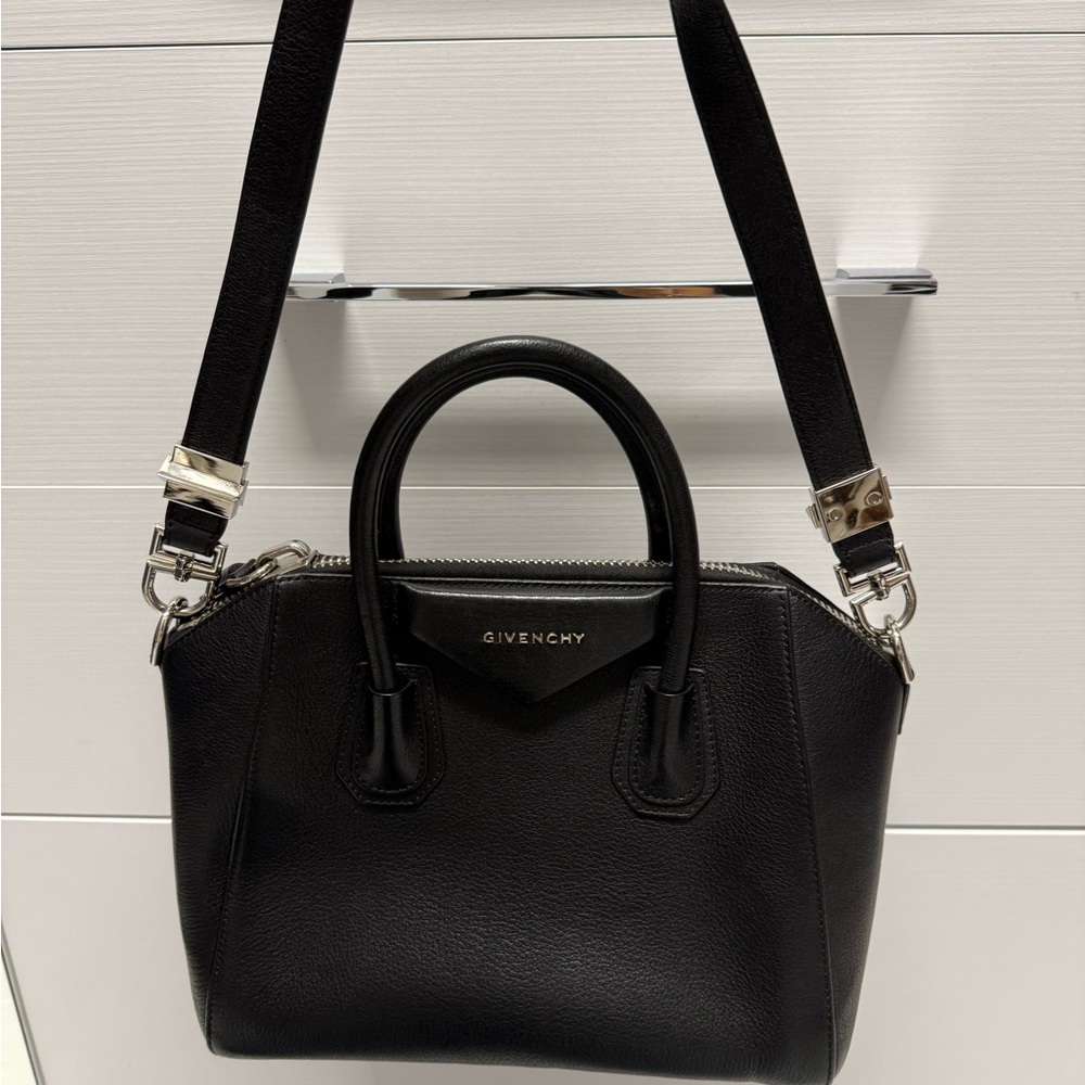 Givenchy Antigona small top handle bag in black leather